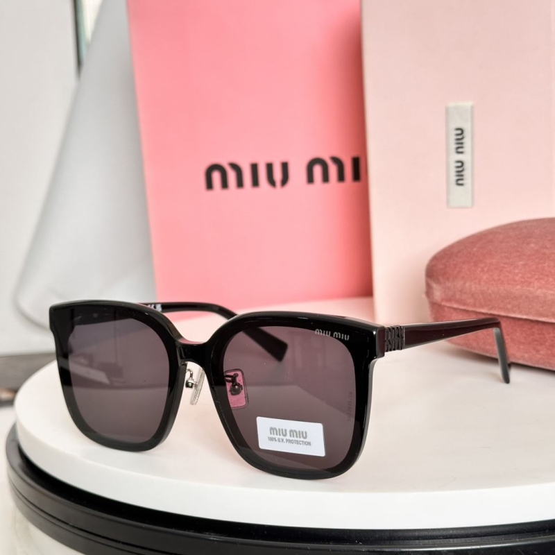 MIU MIU